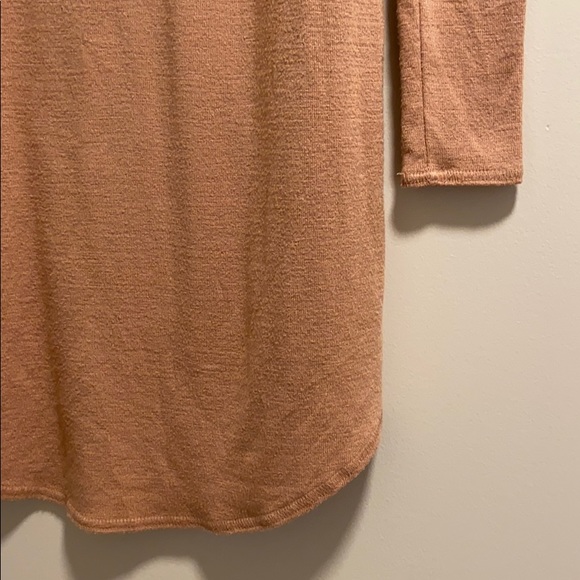 Aritzia // Wilfred Odile Longsleeve T-Shirt Dress - Picture 5 of 9